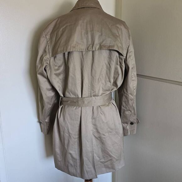 Banana Republic Men's Tan Trench Coat, NWOT, Sz. L - Picture 5 of 12